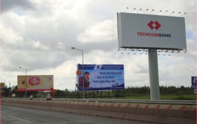 Thi công pano ngoài trời
