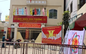 Bảng hiệu pano ủy ban phường 11