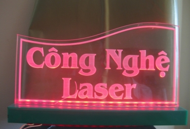 Ở GÒ VẤP THÌ NÊN ĐI CẮT VÀ KHẮC LASER Ở ĐÂU??